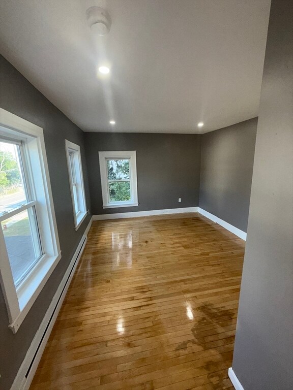 Foto principal - 30 Pleasant St