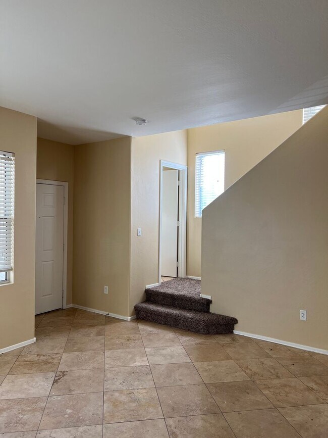 Building Photo - Gilbert rental