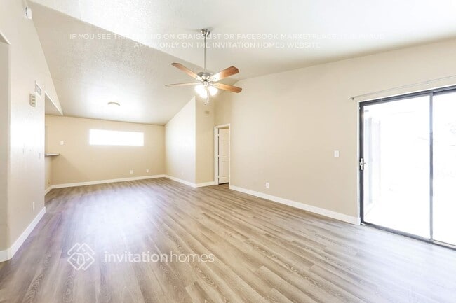 Building Photo - 8142 W Mescal St