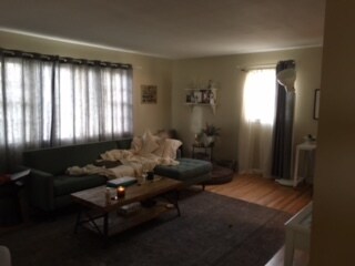 Large Livingroom - 53 Dance Blvd