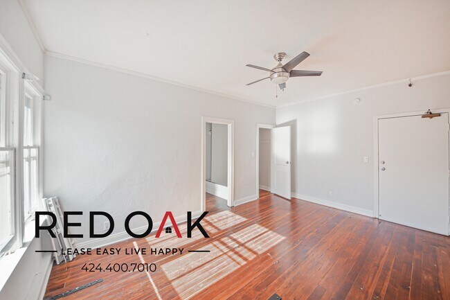 Foto del edificio - Charming Studio with a Lovely Exposed Bric...