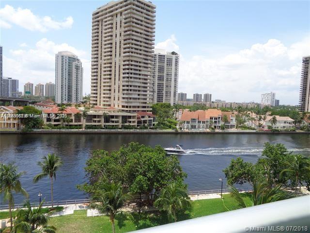 Building Photo - 19390 Collins Ave