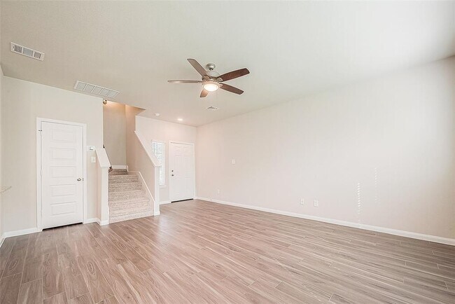 Building Photo - 2373 Tavo Trails Dr