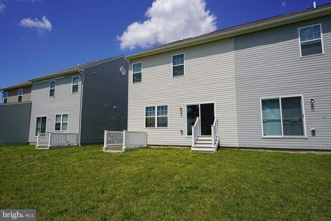 Foto del edificio - 322 Appleby School Rd