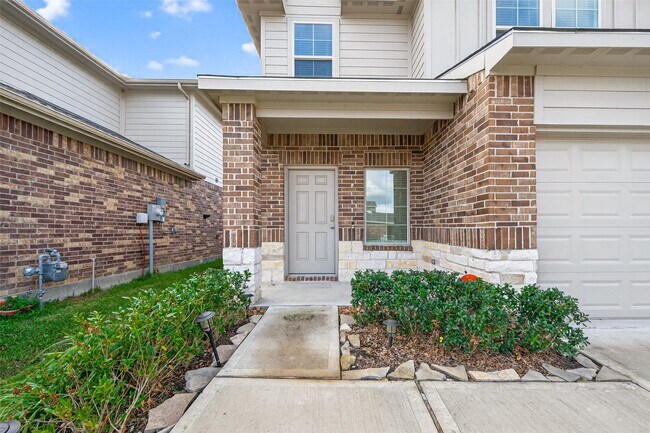 Foto del edificio - 21170 Alder Oaks Dr