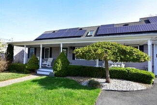 Building Photo - 62 Reposa Square