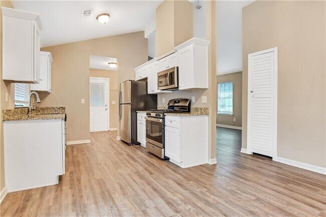 Foto del edificio - 2257 Leslie Brook Dr