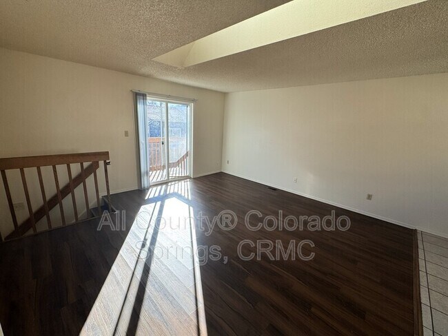 Foto del edificio - 819 Yuma St