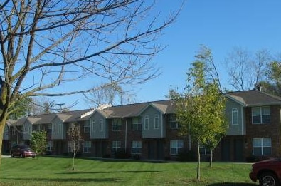 Building Photo - 754 Village Dr