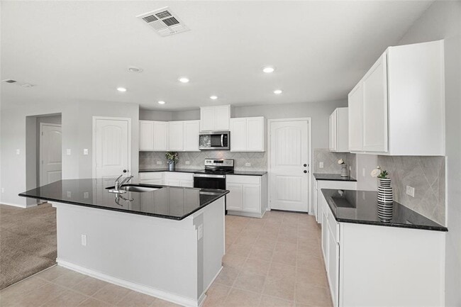 Building Photo - 117 W Point Way