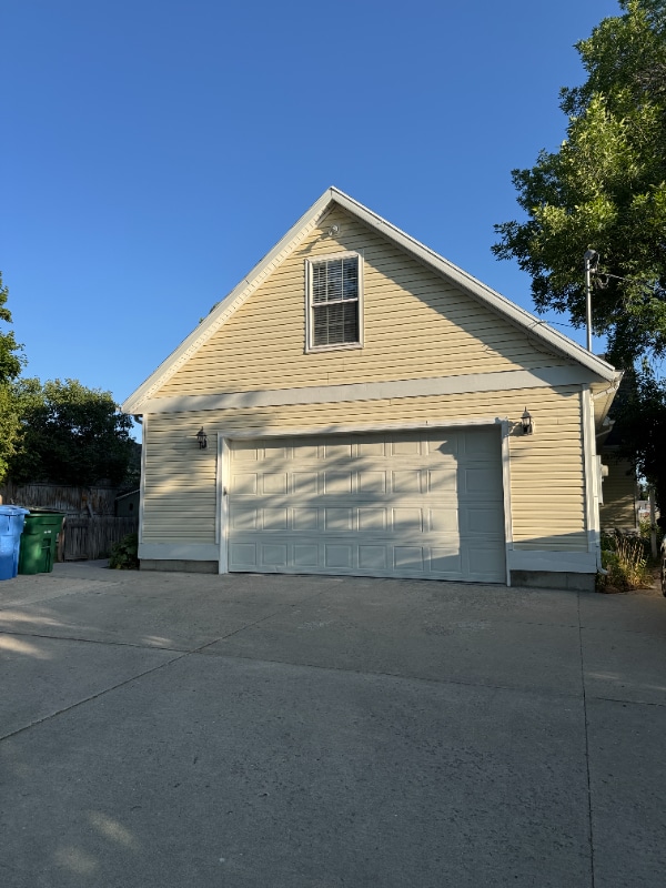 Building Photo - 292 N 200 E