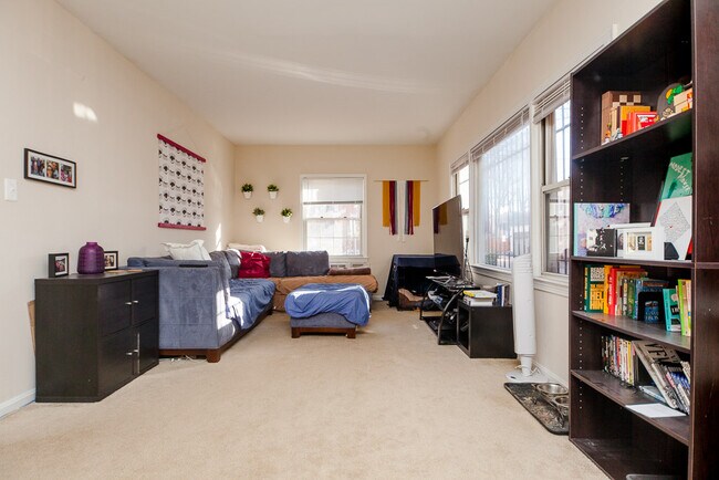 Foto del edificio - 219 S Payne St