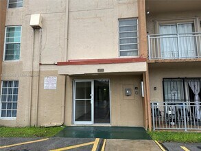 Building Photo - 4713 NW 7th St