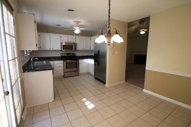 Building Photo - Exclusively Offered by Muse Realty, LLC
