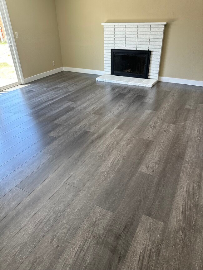 New flooring - 6281 Antioch Ave