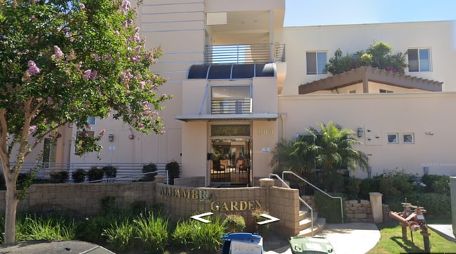 Building Photo - 109 N 4th St