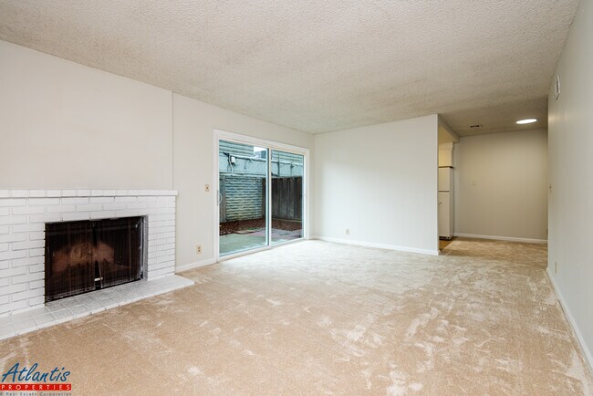 Building Photo - 1178 W Olive Ave