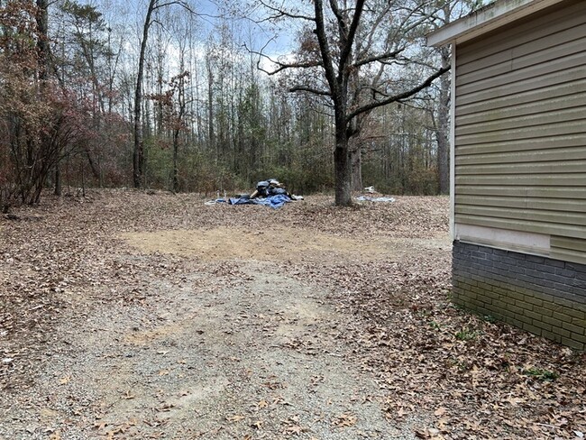 Building Photo - RENT TO OWN! For sale with OWNER FINANCING!
