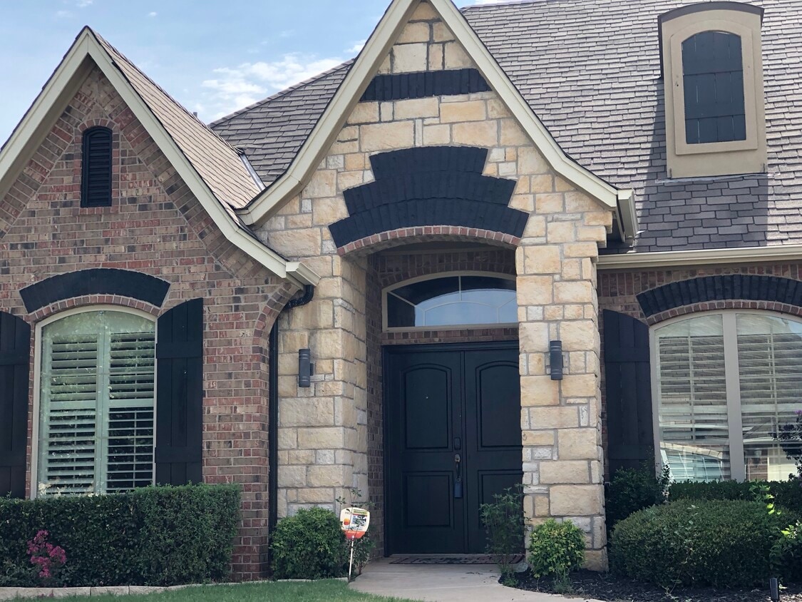 16504 Village Garden Dr, Edmond, OK 73012 House for Rent in Edmond