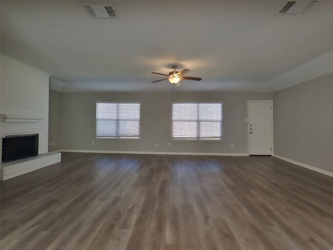 Foto del edificio - 17506 Sundrop Ln