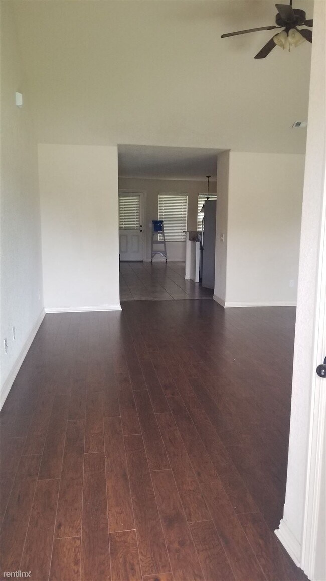 Foto del edificio - 3 br, 2 bath Duplex - 850 Oakwood Ct