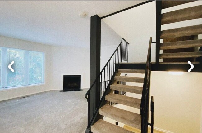 Foto del edificio - 521 Broadway Ave N