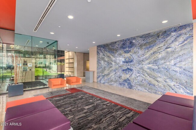 Foto del edificio - 4808 N 24th St