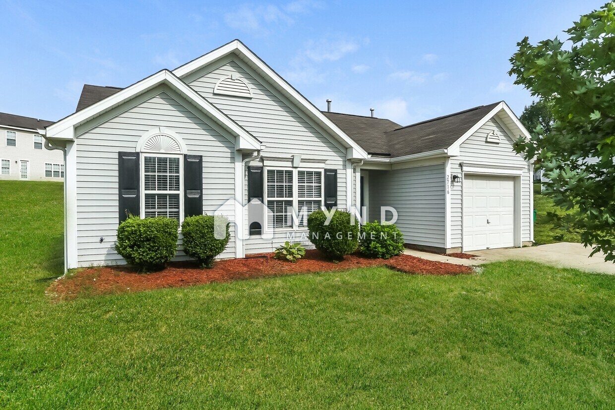 Primary Photo - 2716 Brahman Meadows Ln