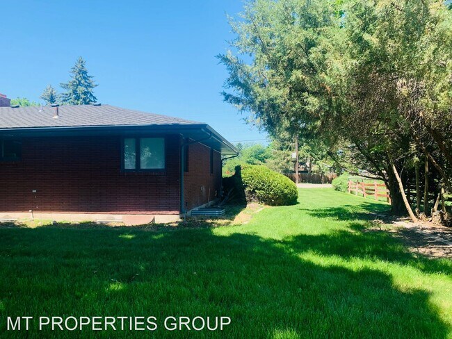 Building Photo - 4 br, 2.5 bath House - 2637 S. 3rd St. W