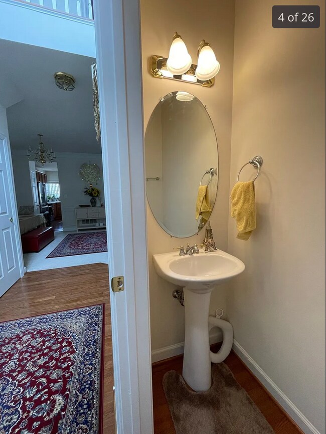 Foto del edificio - 8162 Gilroy Dr