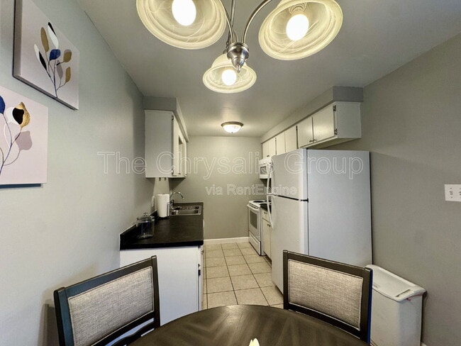 Foto del edificio - 1444 State St