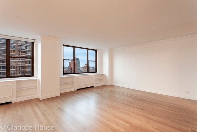 Foto del edificio - 214 E 87th St