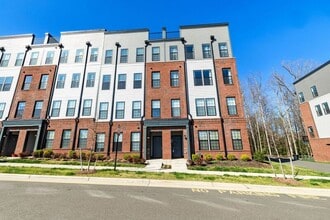 Building Photo - 13353 Coalfield Station Ln