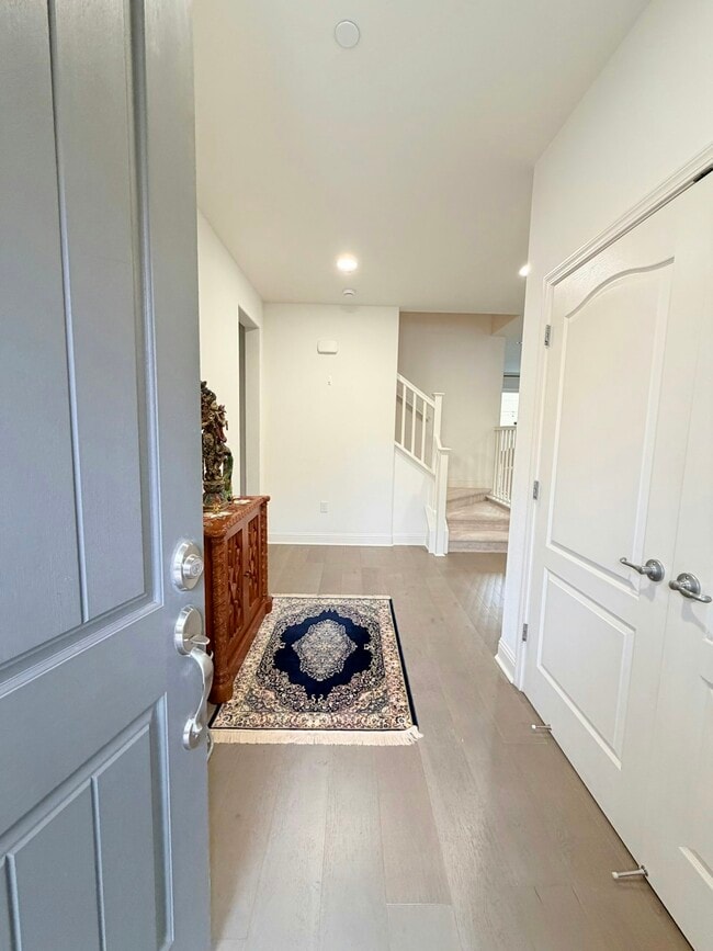 Building Photo - 3138 Vittoria Loop