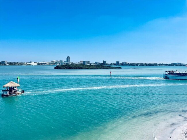 Foto del edificio - 895 S Gulfview Blvd