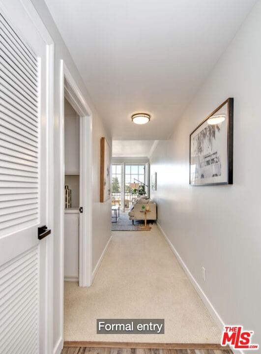 Building Photo - 1375 Kelton Ave