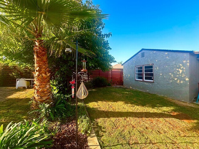 Building Photo - Welcome to your new home located centrally...