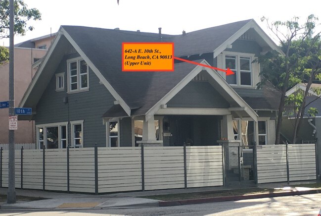 Unidad superior disponible - 642 E 10th St
