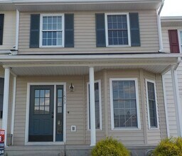 Building Photo - 1633 York Dr NW