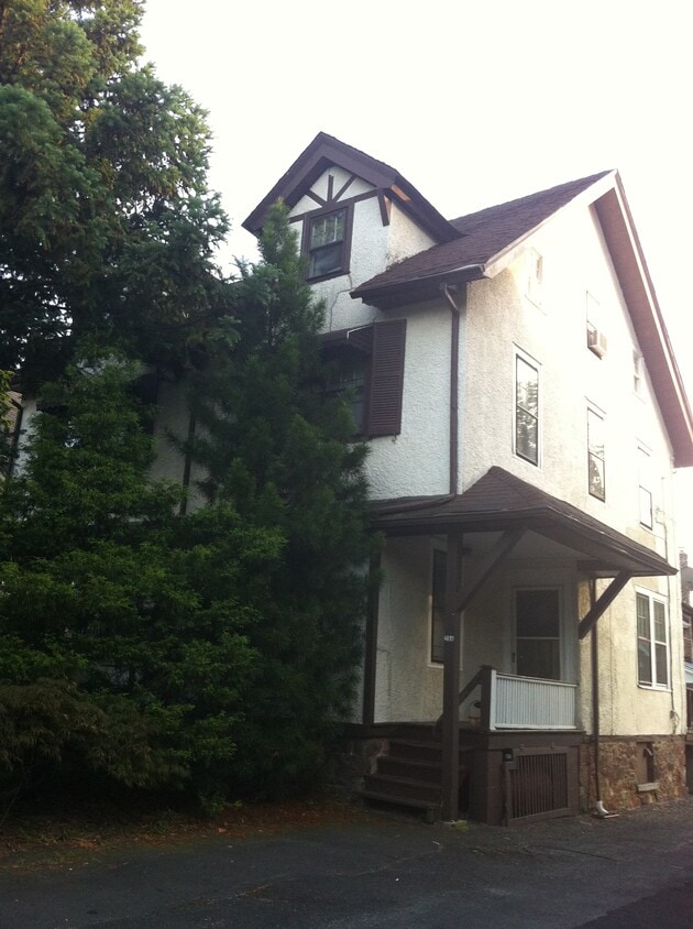 Photo - 284 Irvington Ave (South Orange, NJ)