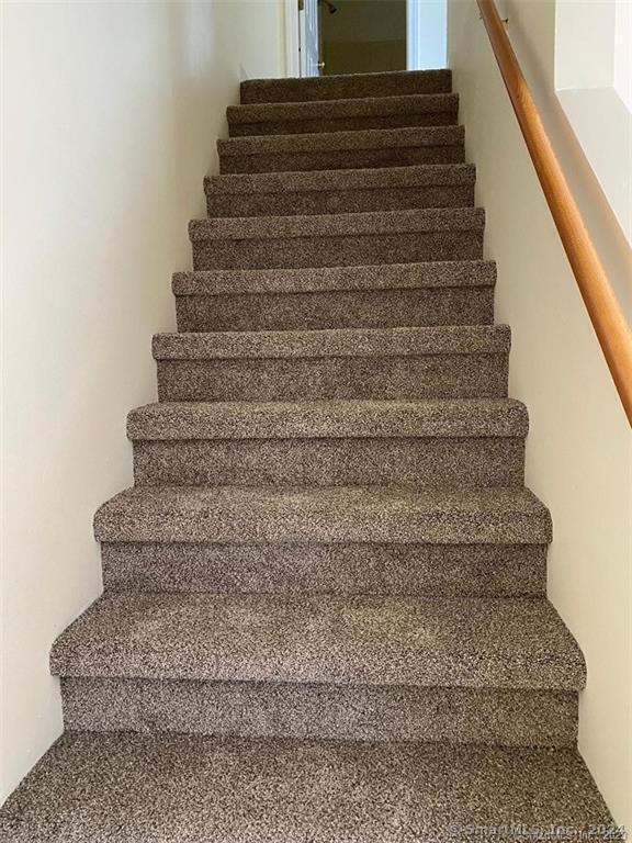 148 Linwood Ave Unit 1, Colchester, CT 06415 Room for Rent in