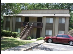 Building Photo - 1402 Lazy Brook