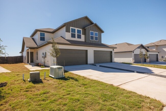 Building Photo - ** 4 Weeks Free!!!** Brand New Modern Duplex in Buda with Premium Finishes and Spacious Yard!