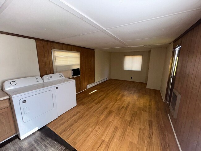 Foto del edificio - For Rent In Arab