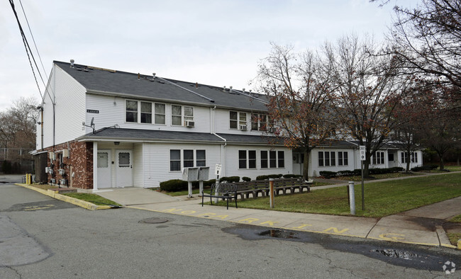 Foto del edificio - Bridgeview Apartments