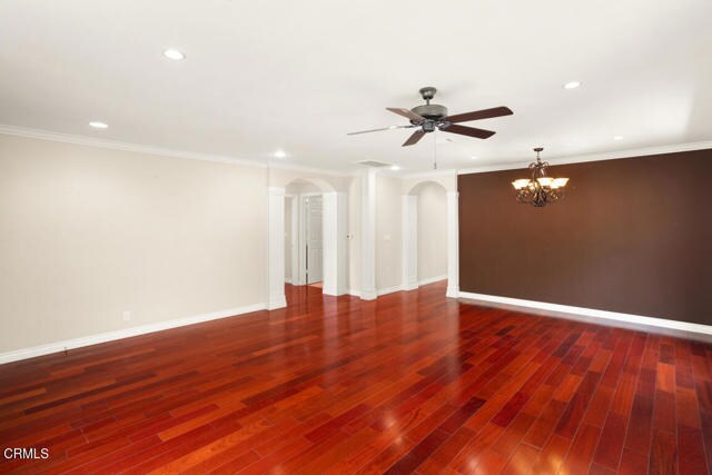 Foto del edificio - 4841 Crown Ave