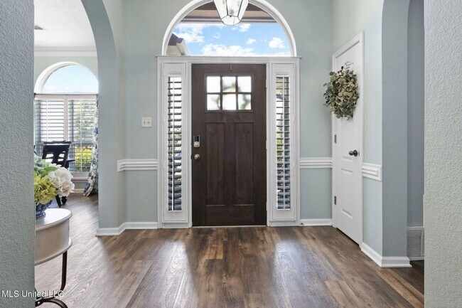 Foto del edificio - COMING SOON! Beautiful Corner lot! 4 Bedro...