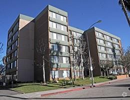 Building Photo - 15211 Sherman Way