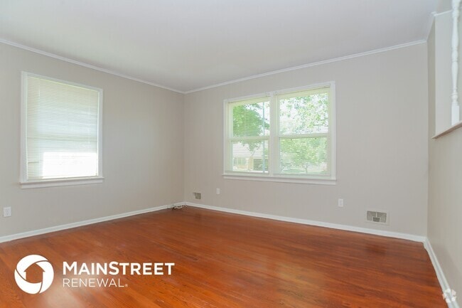 Building Photo - 16016 E 37 Terrace S