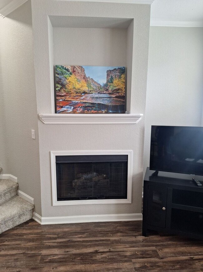 Building Photo - CH-Bell Bradburn